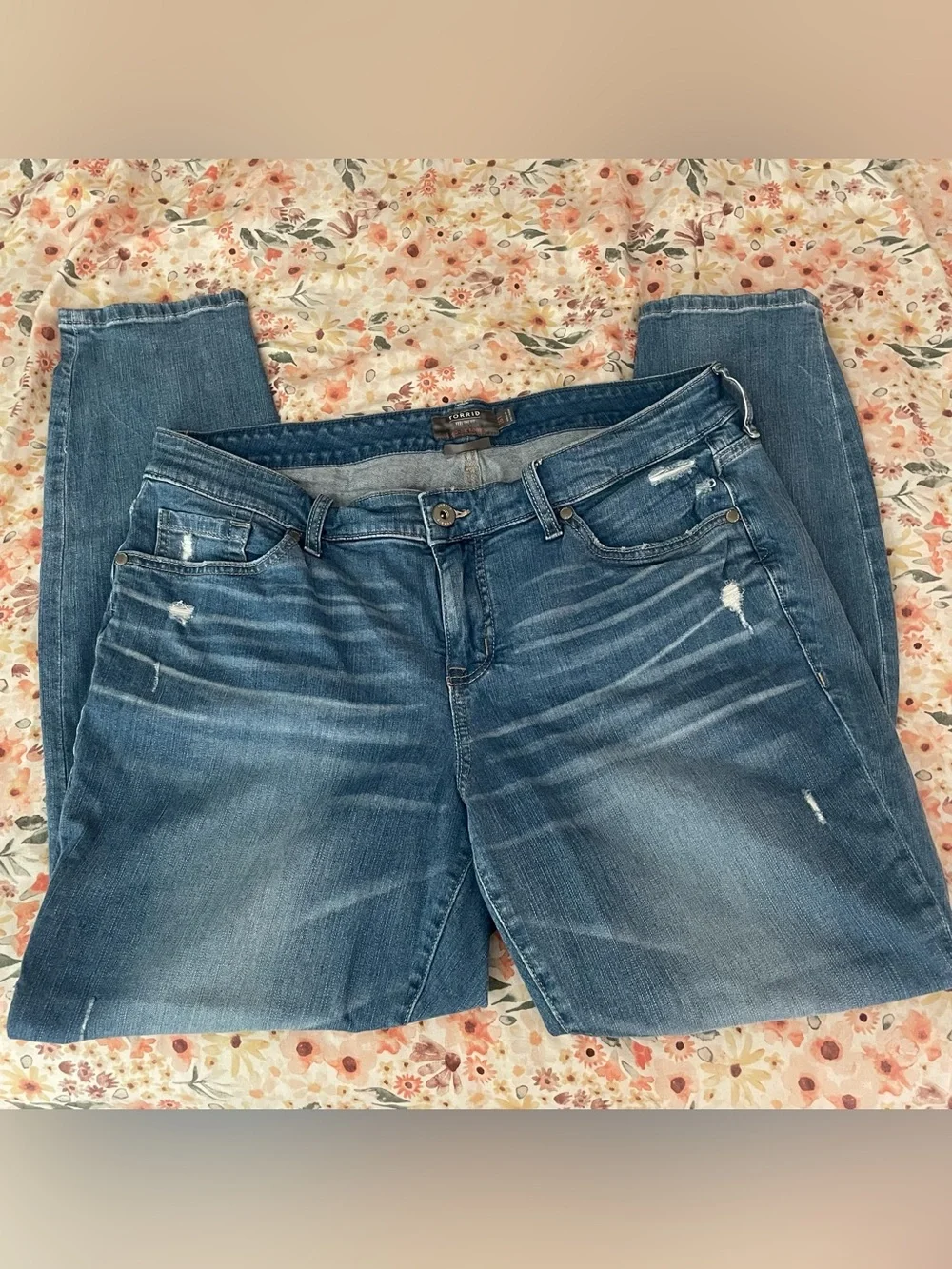 torrid mid-rise skinny Jeans with Light Distressing